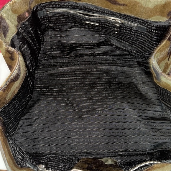 Prada pony hair Camouflage Tote Bag - Picture 12 of 16